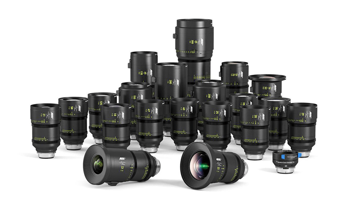Signature Prime Lenses